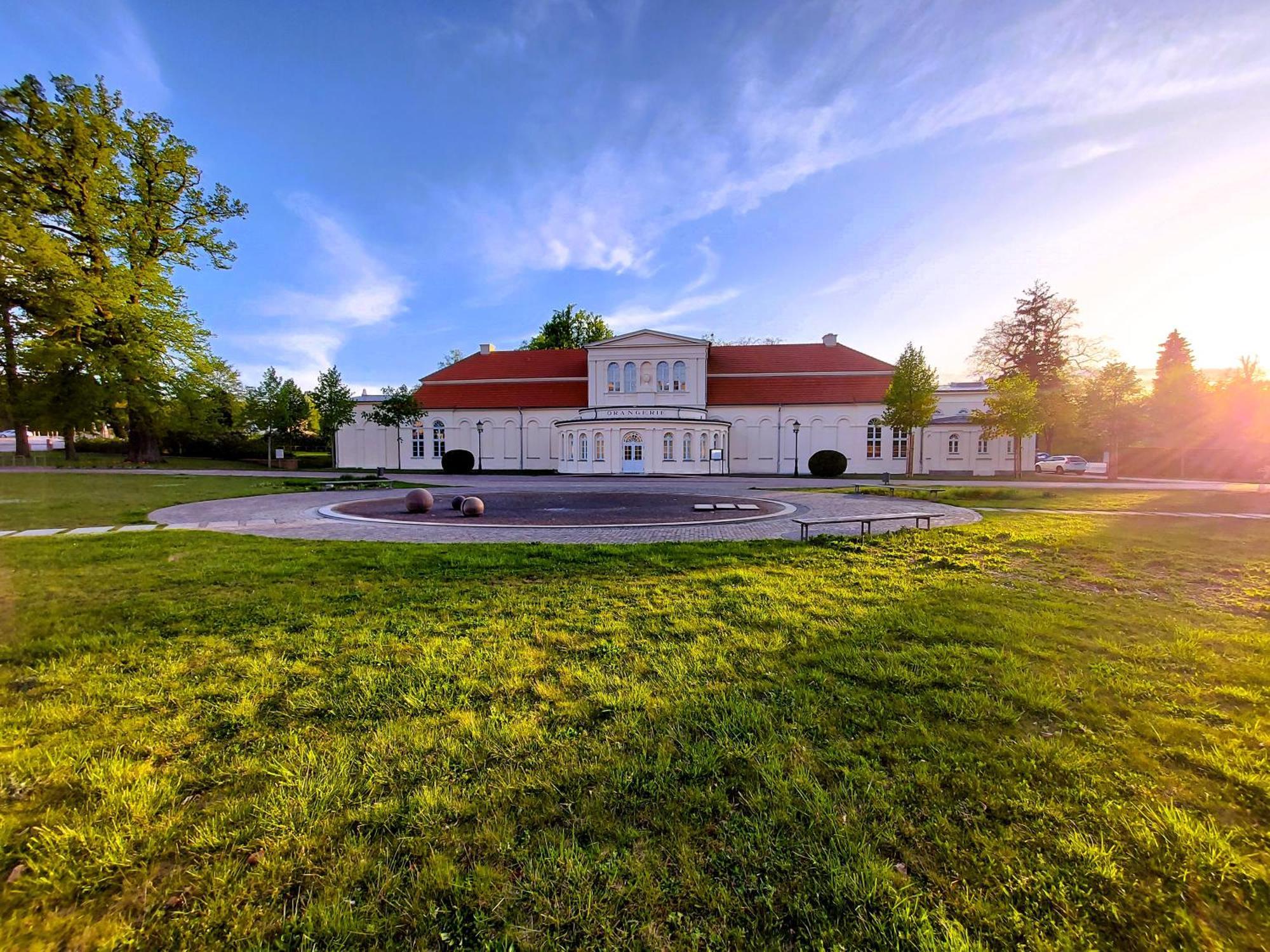 Ferienhaus Luise Нойстрелиц Екстериор снимка